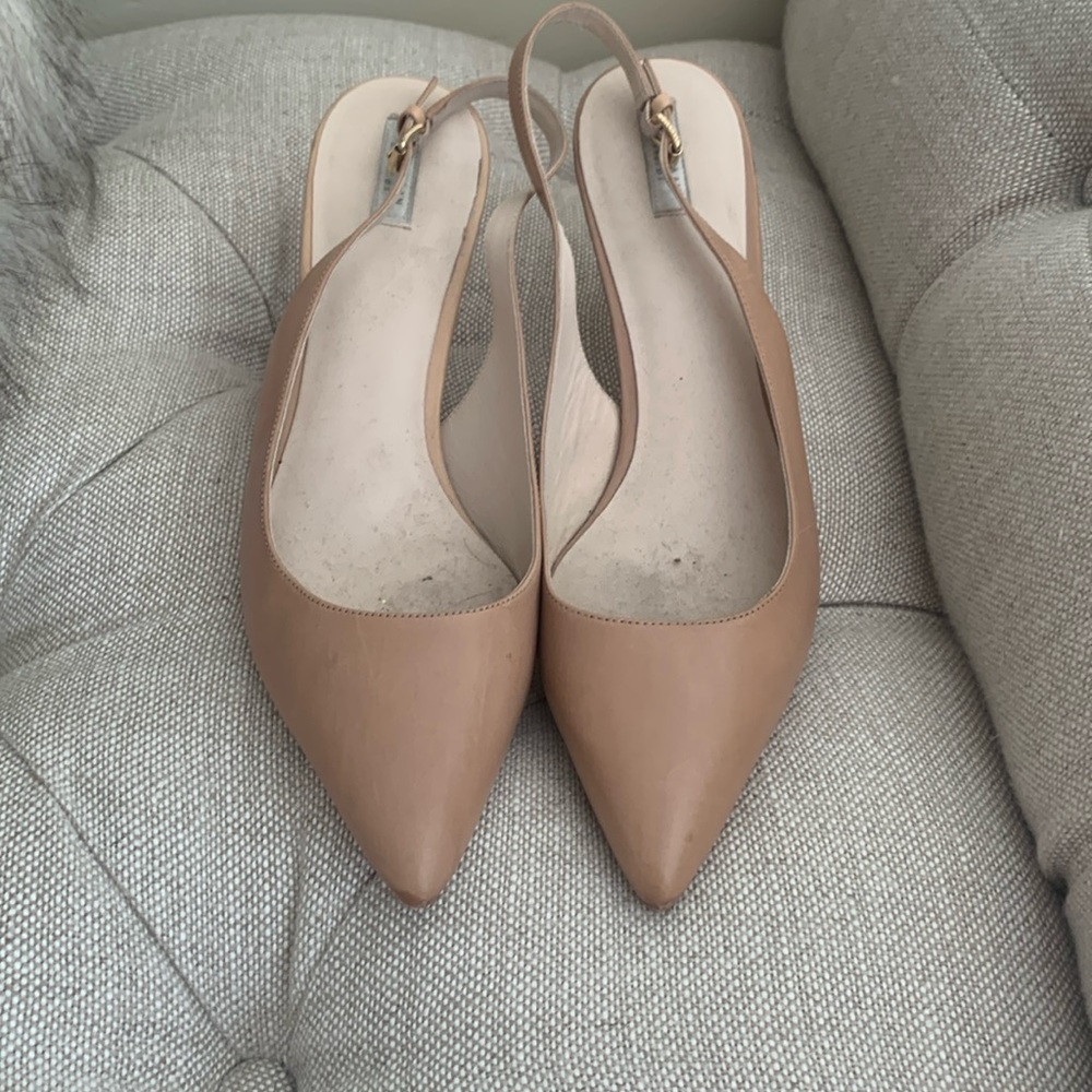 Gently used Cole Haan nude size 10 shoes.